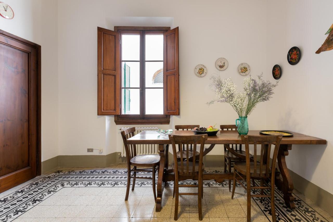 Roommo D'Azeglio Florence Exterior photo