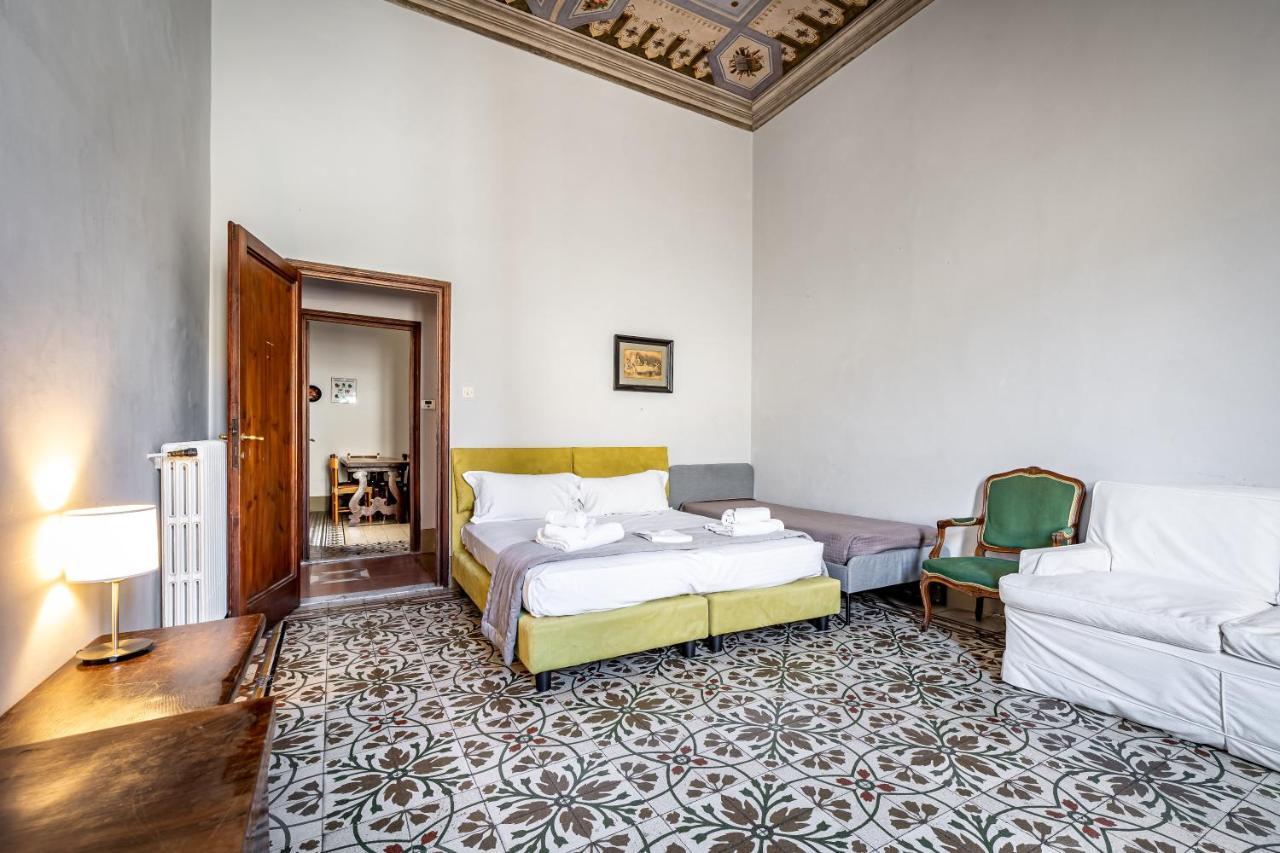 Roommo D'Azeglio Florence Exterior photo