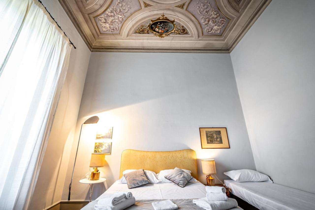Roommo D'Azeglio Florence Exterior photo