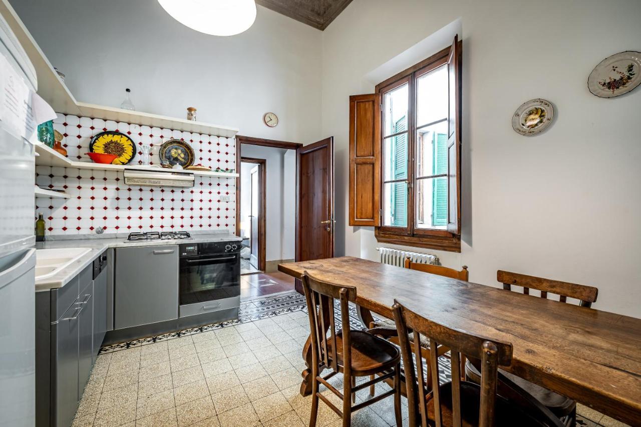Roommo D'Azeglio Florence Exterior photo
